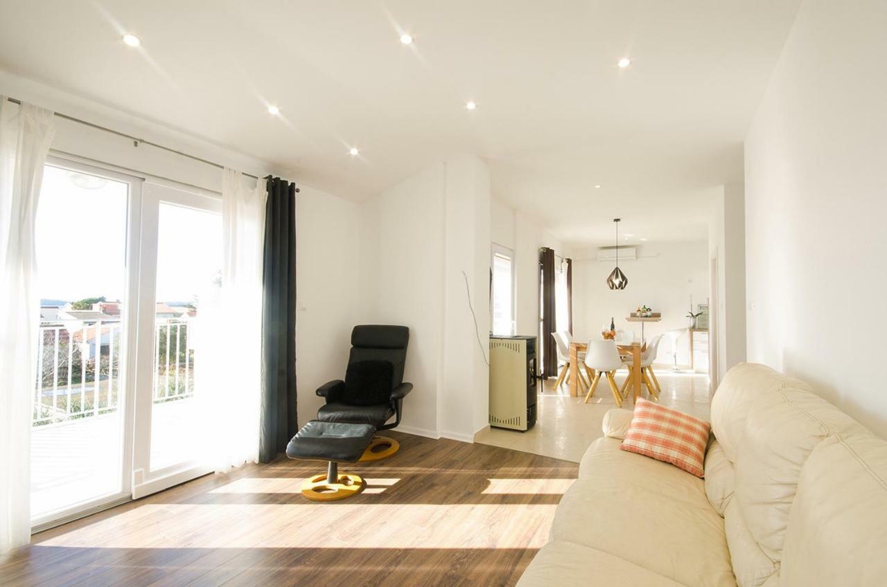 Apartman Korina Sukošan Екстериор снимка