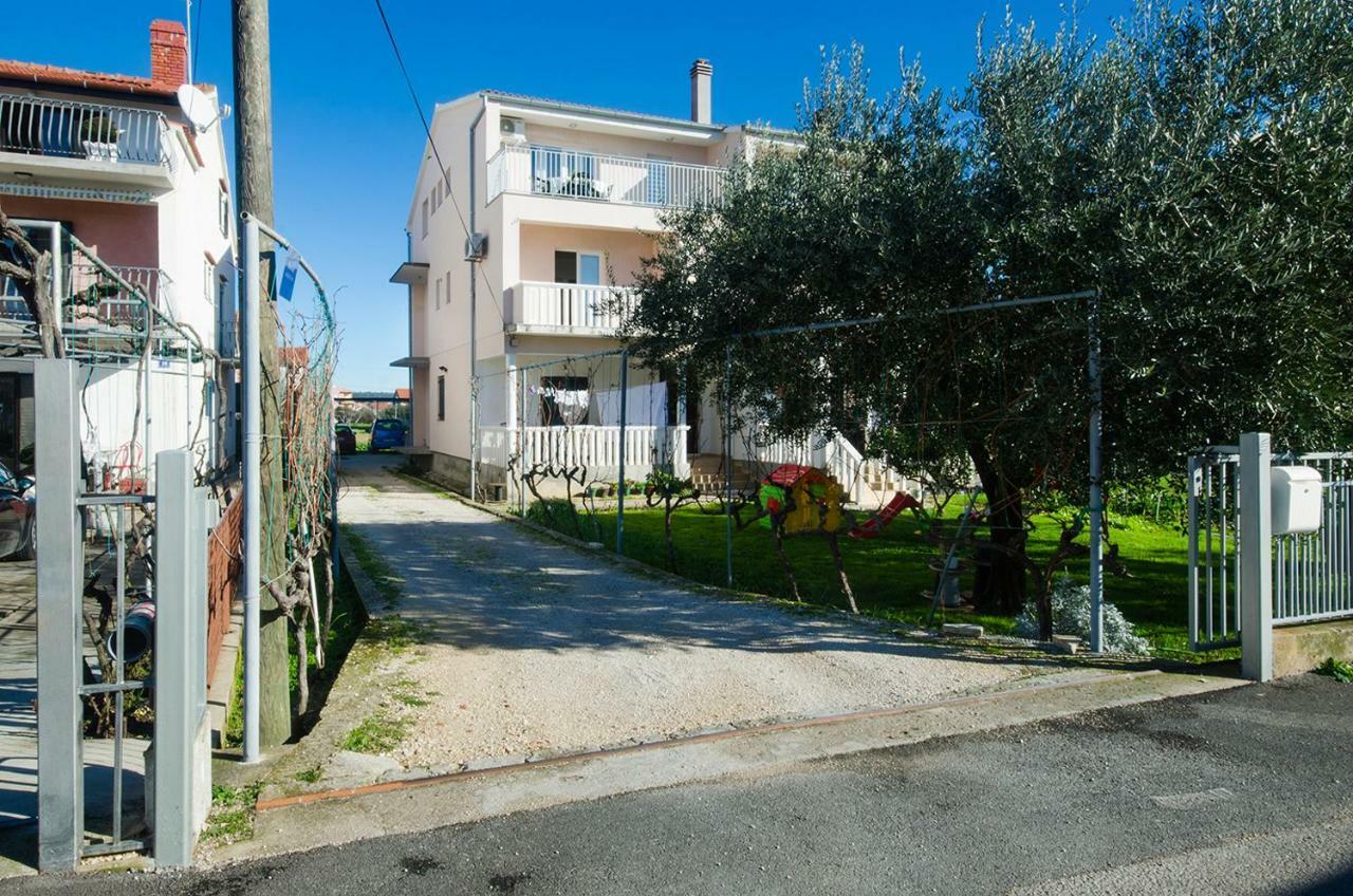 Apartman Korina Sukošan Екстериор снимка