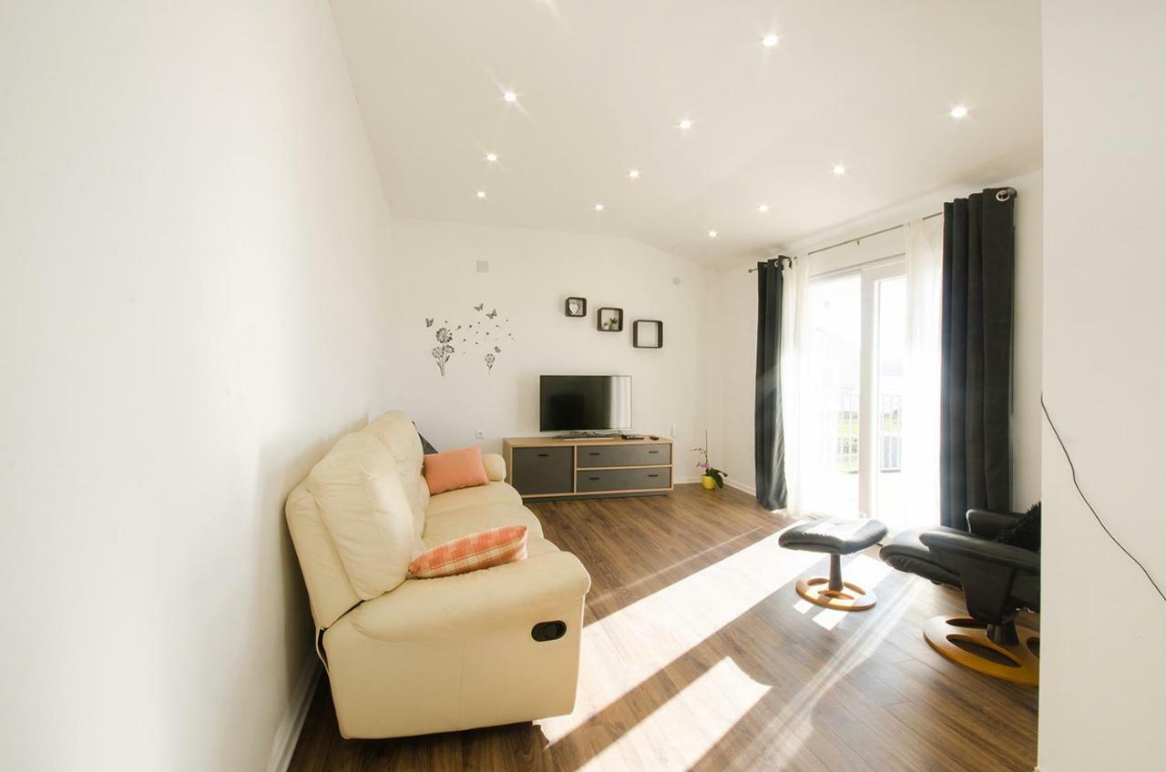 Apartman Korina Sukošan Екстериор снимка