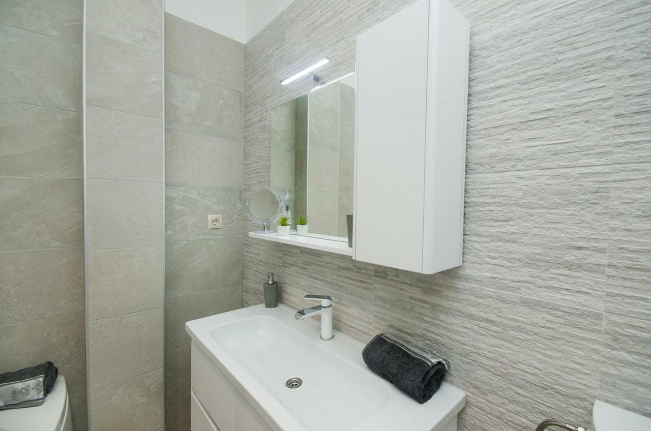 Apartman Korina Sukošan Екстериор снимка